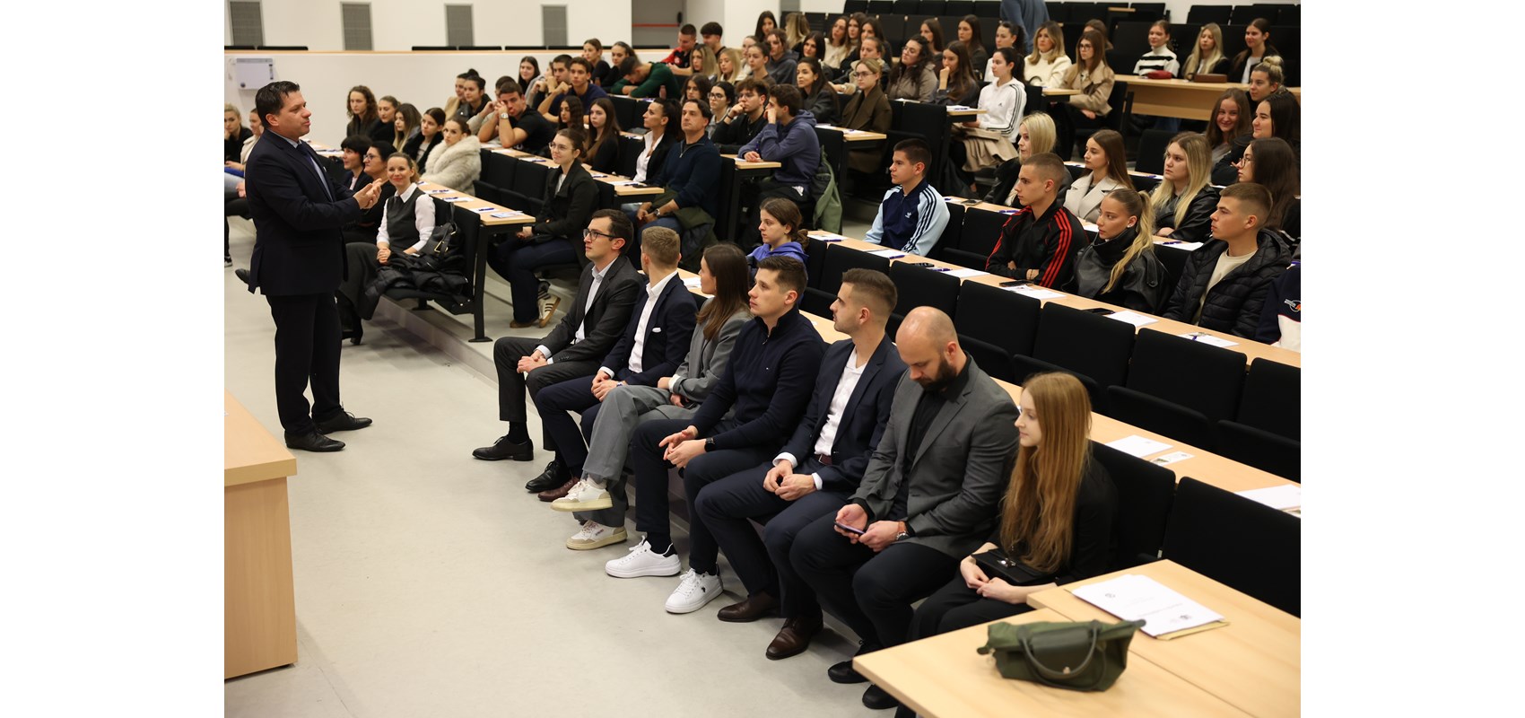  Treći dan Smotre na Kampusu: Studenti upoznali pravo, znanost, umjetnost, more i sport